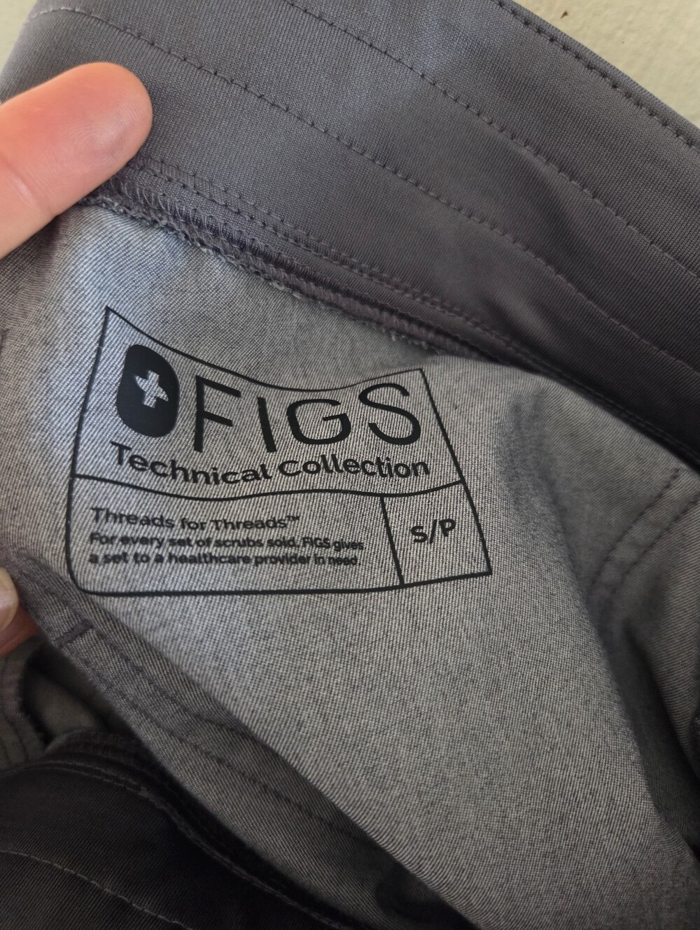 Figs Scrub Set Gray Color - Picture 5 of 5